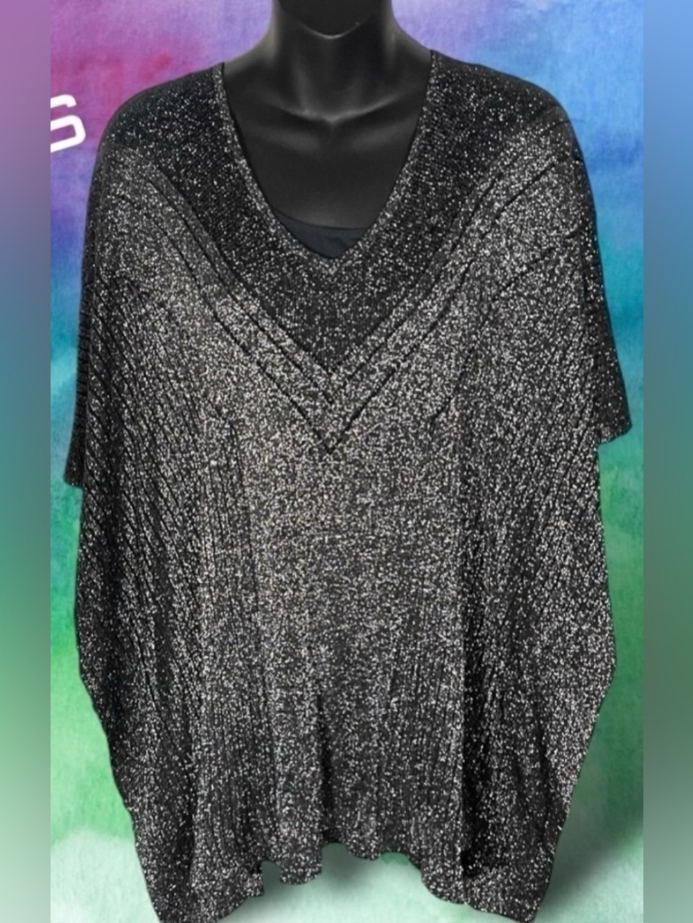 Chico’s Women’s Lightweight Silver Metallic Poncho Size Large / XL